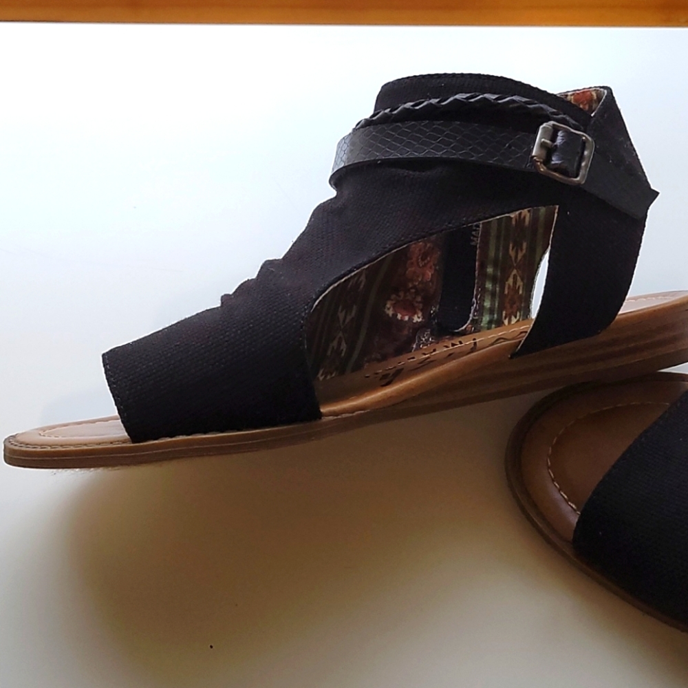 Blowfish Malibu sandals